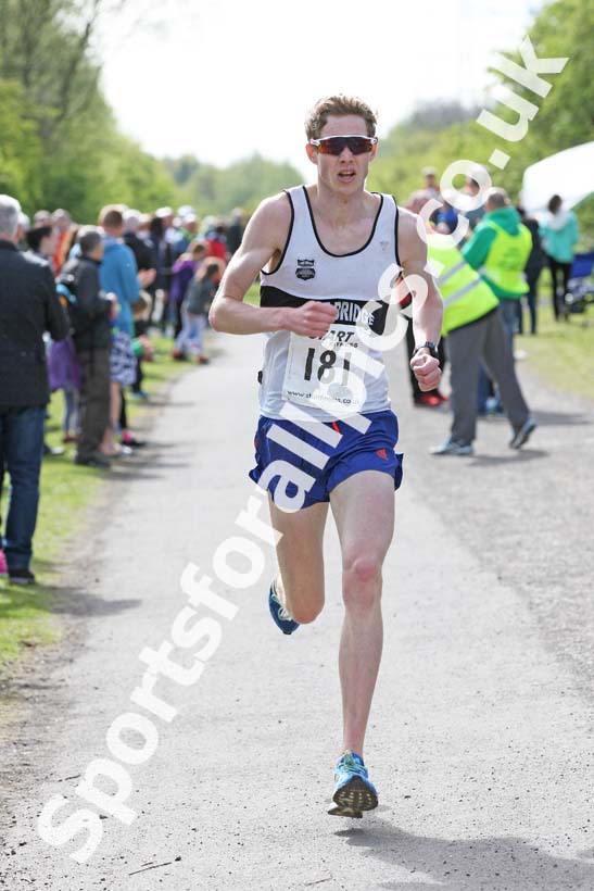 Terry O'Gara Memorial 5k Road Race, Wallsend. Photo: David T. Hewitson/Sports for All Pics